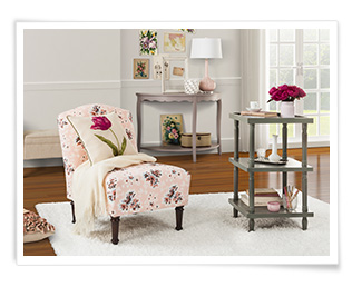 now trending: quatrefoil prints.